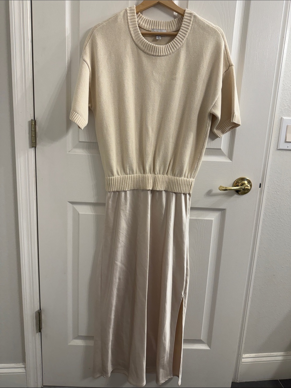 Evereve Cream Knit-Top Midi Dress